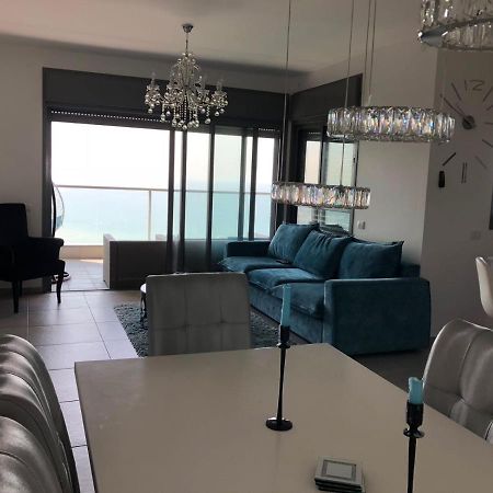 Panorama Apartment " City Garden " Бат Ям Екстериор снимка