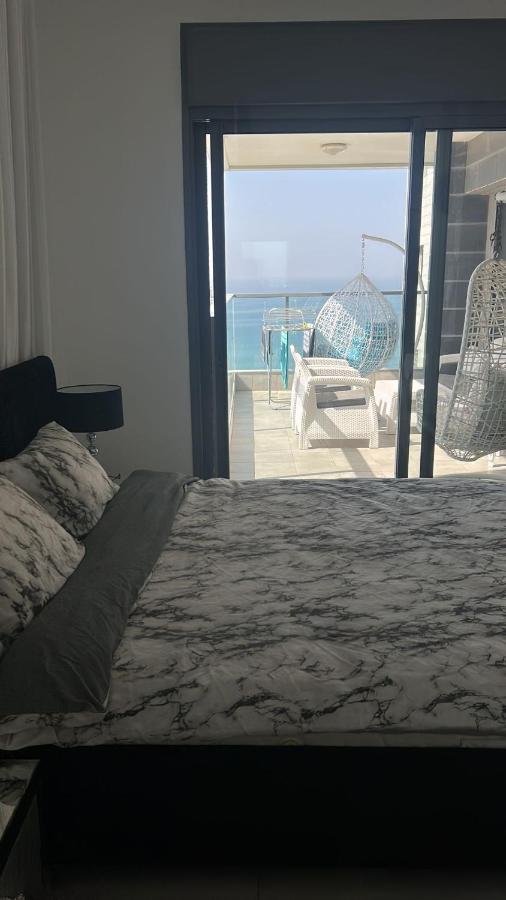 Panorama Apartment " City Garden " Бат Ям Екстериор снимка