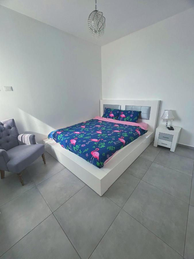 Panorama Apartment " City Garden " Бат Ям Екстериор снимка