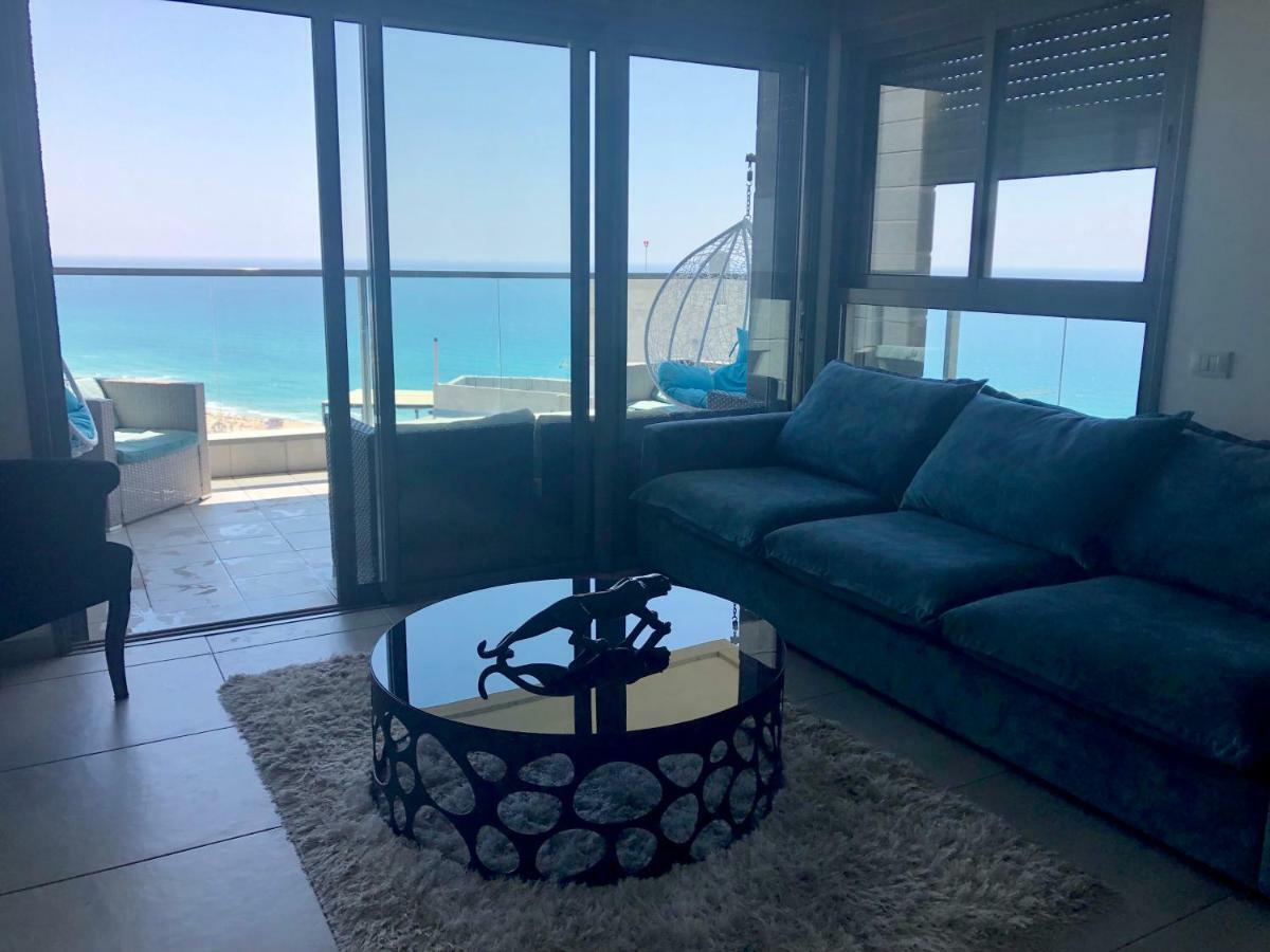 Panorama Apartment " City Garden " Бат Ям Екстериор снимка